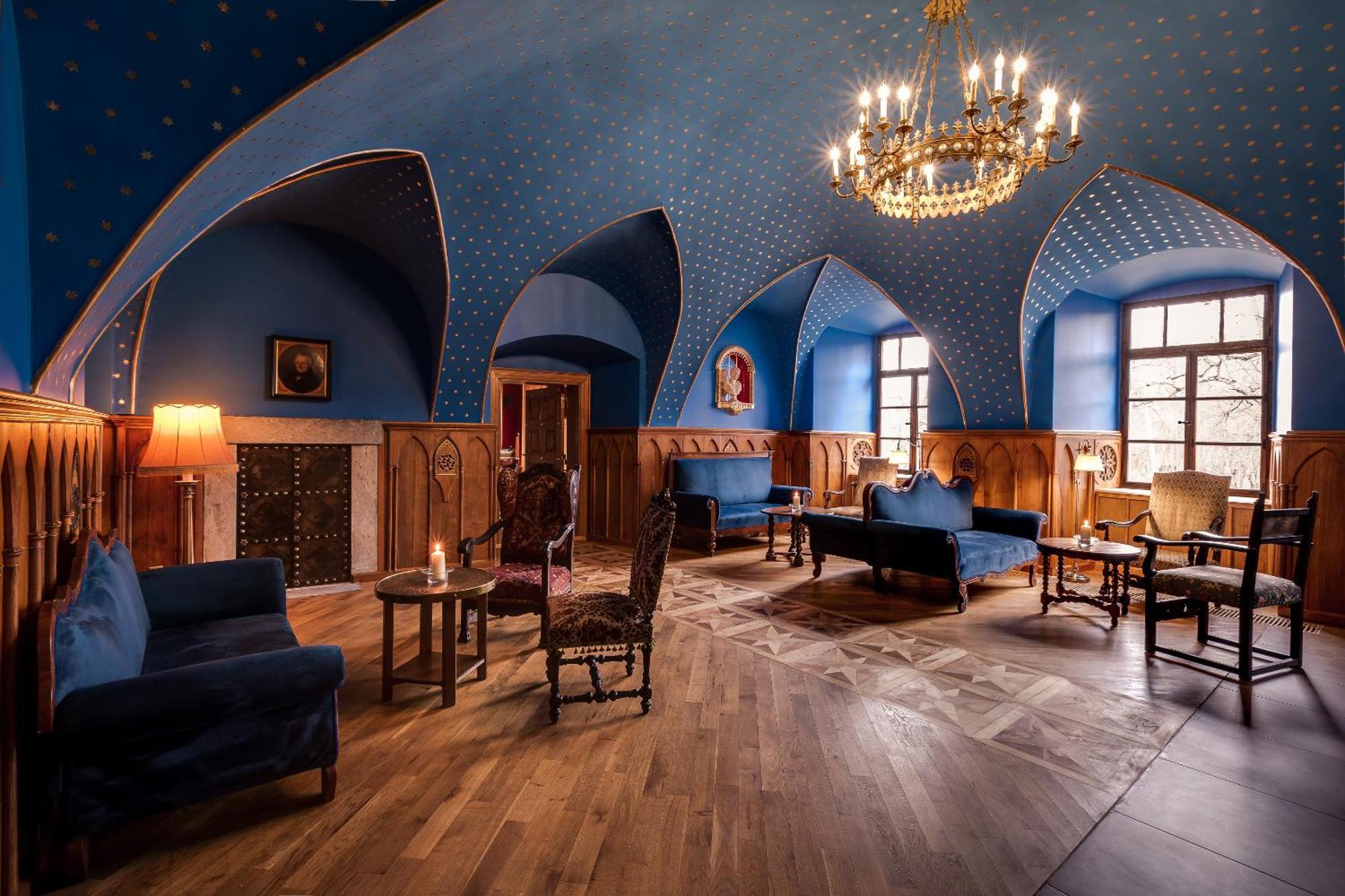 Zamek Karpniki Schloss Fischbach Ломница Екстериор снимка